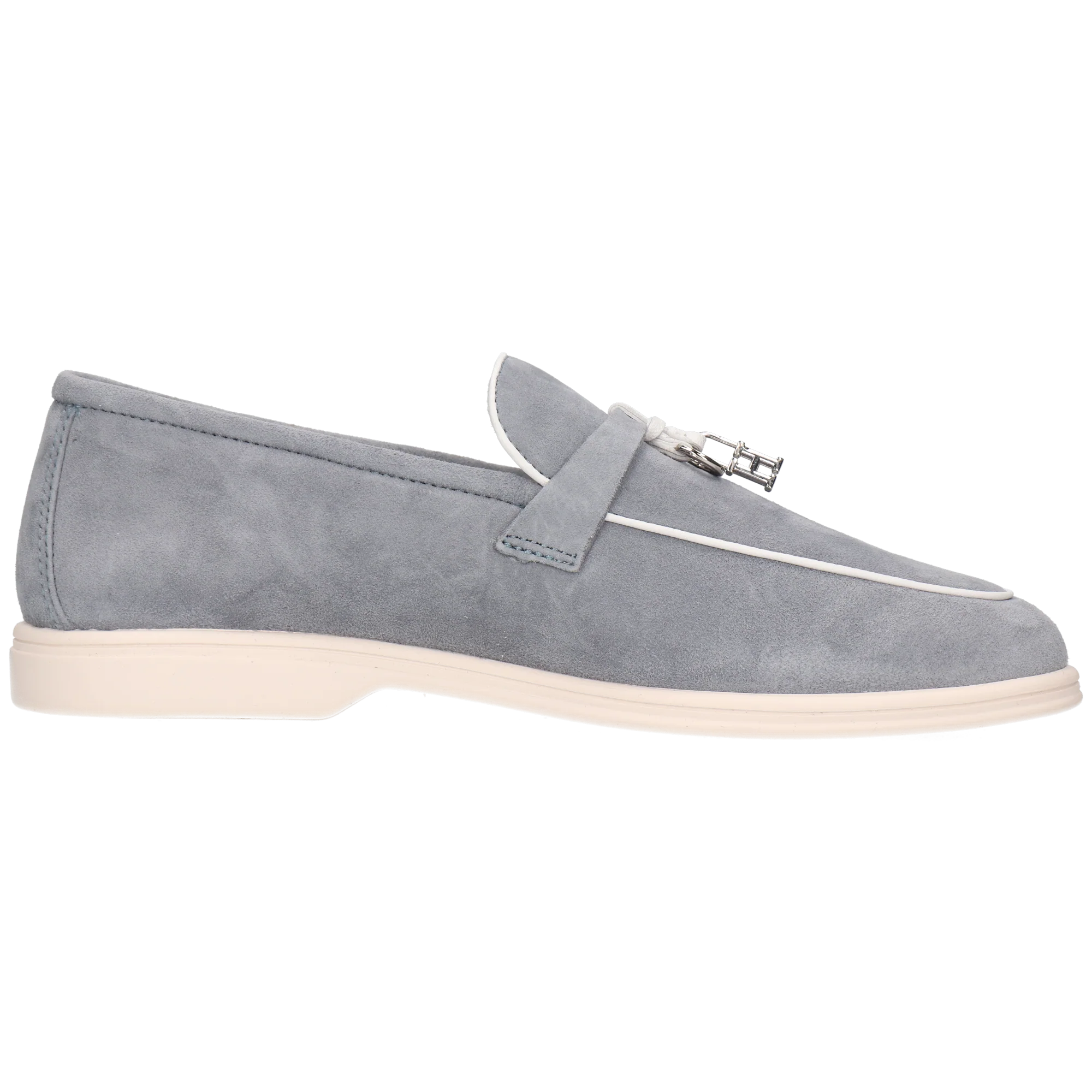 Adley 24 - Image 2