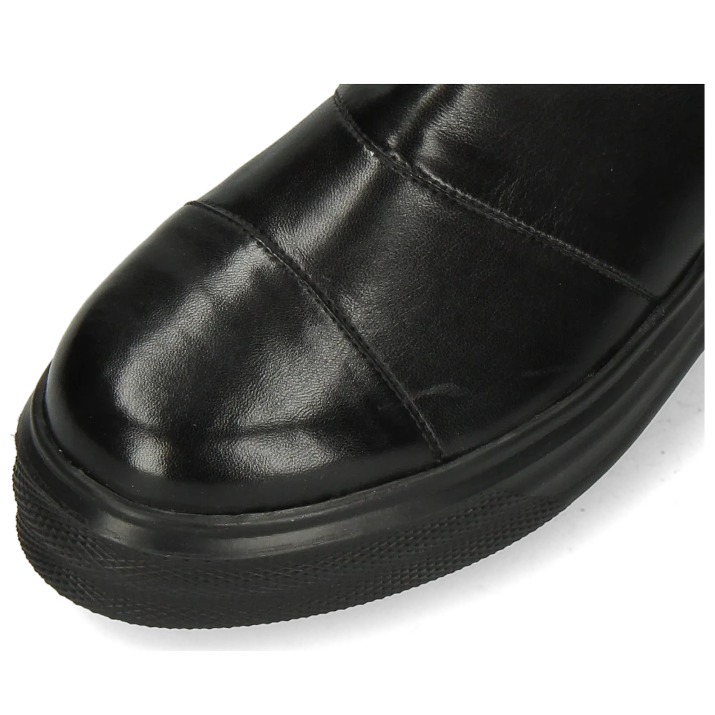 Fay 10 - Image 5