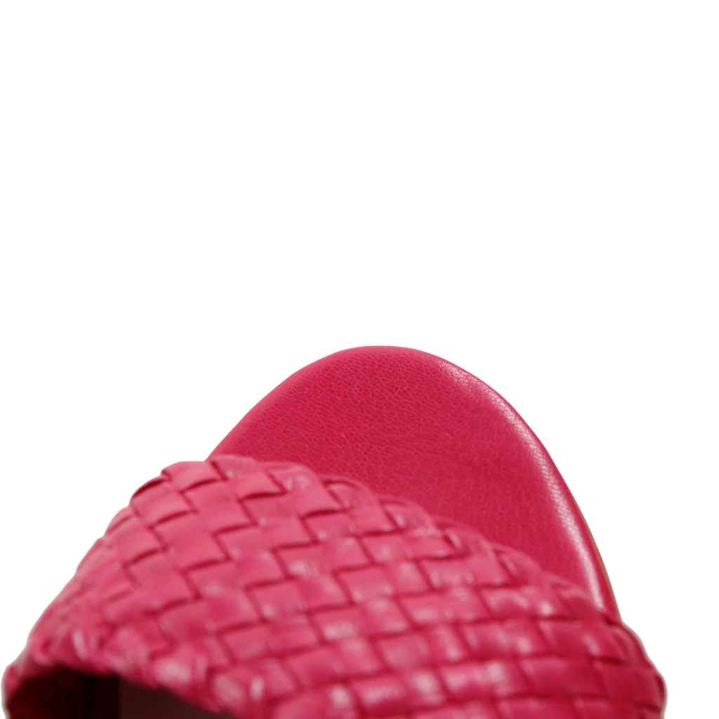 Hanna 26 - Image 7