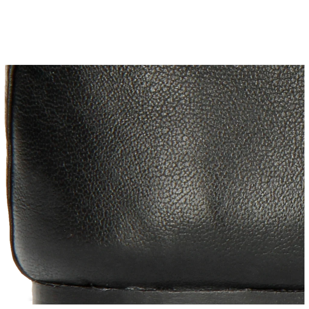 Melly 4 - Image 7