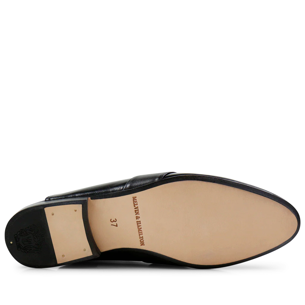 Mia 4 - Image 6