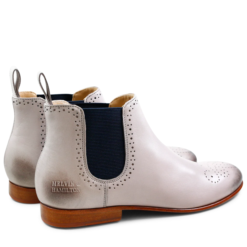 Sally 16 - Image 2