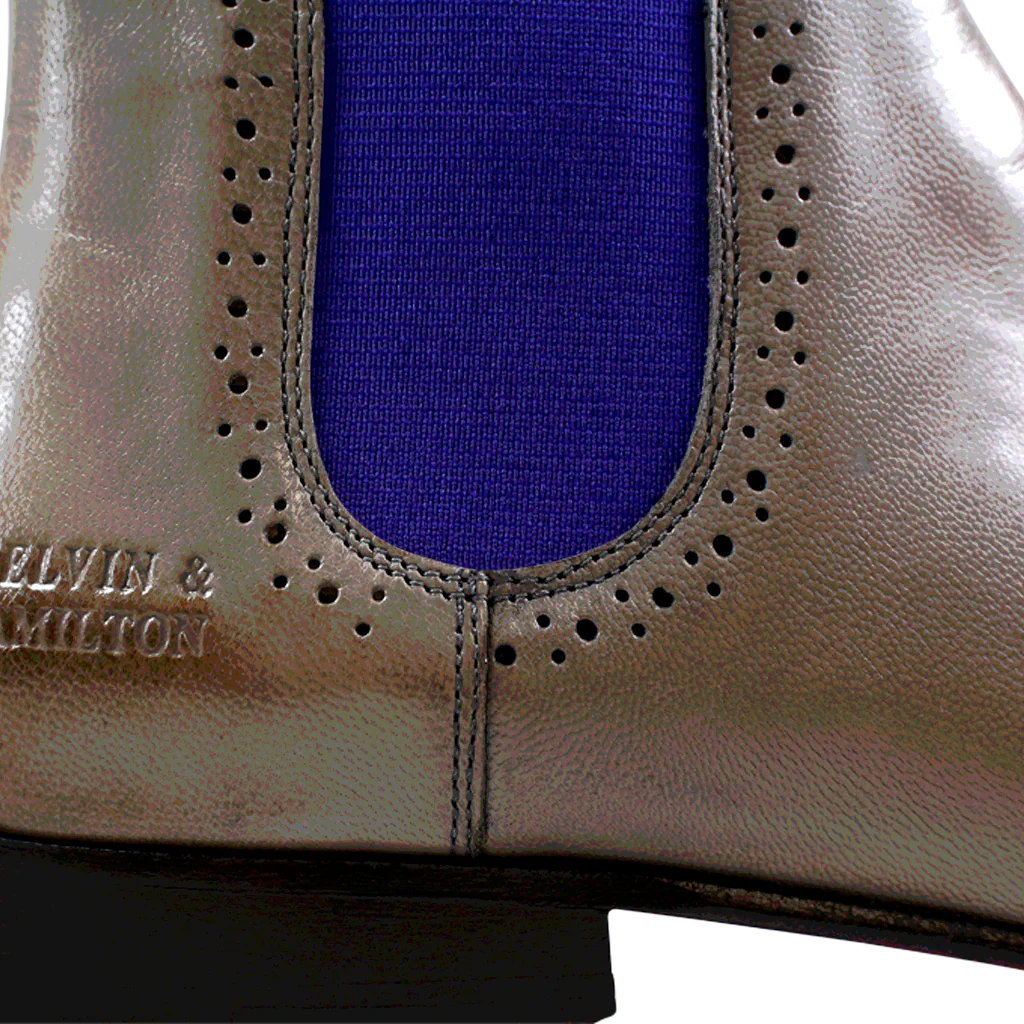 Sally 16 - Image 7