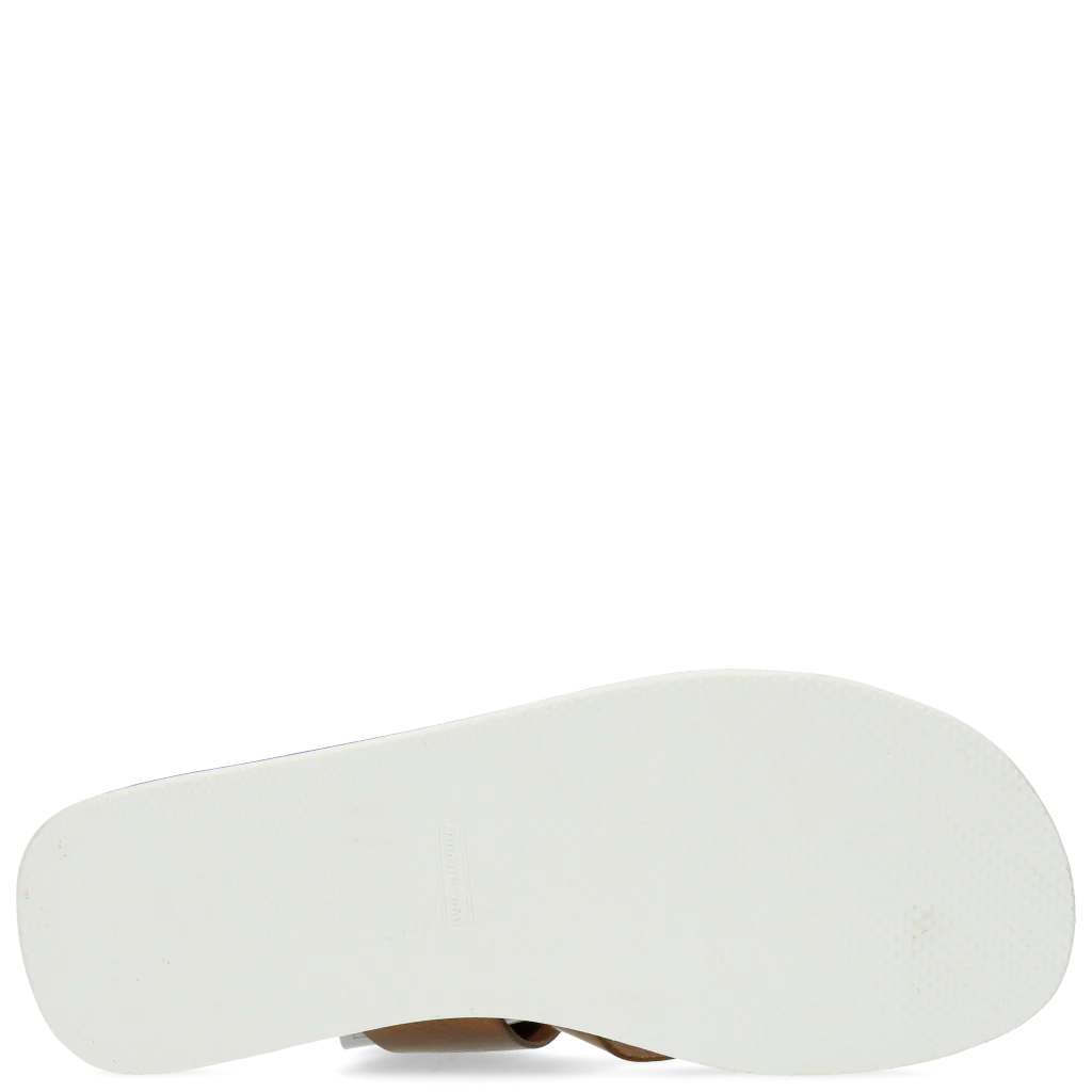 Sam 15 - Image 5