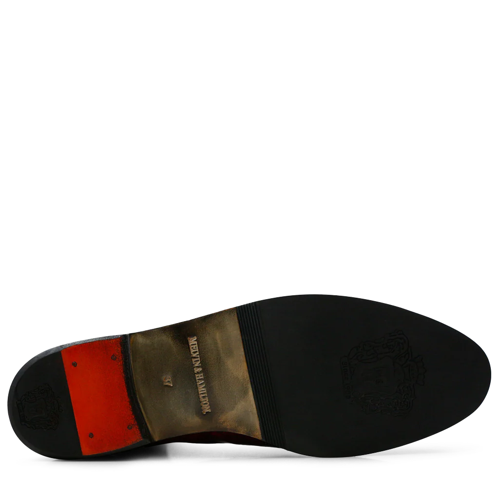 Susan 10 - Image 5